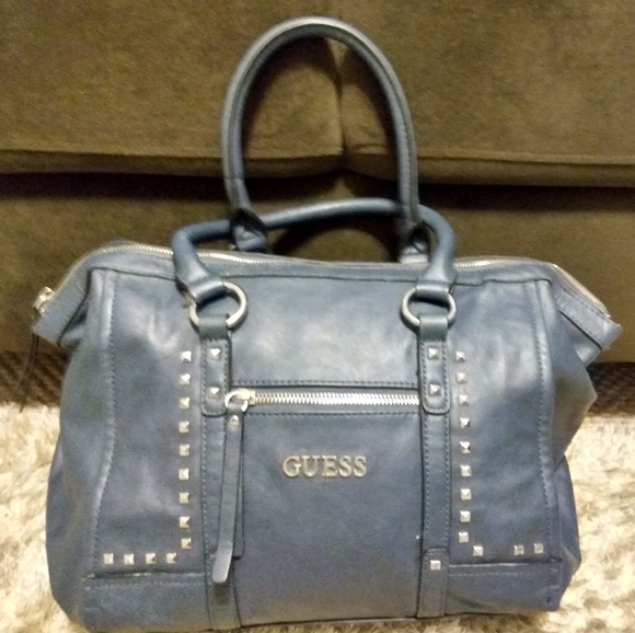 Guess bag - Picture 3 of 3